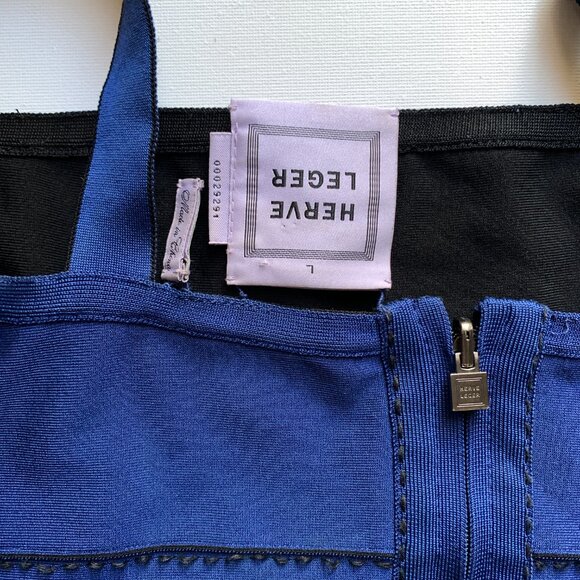 Reversible Bandage Dress in Blue/Black - Picture 5 of 7